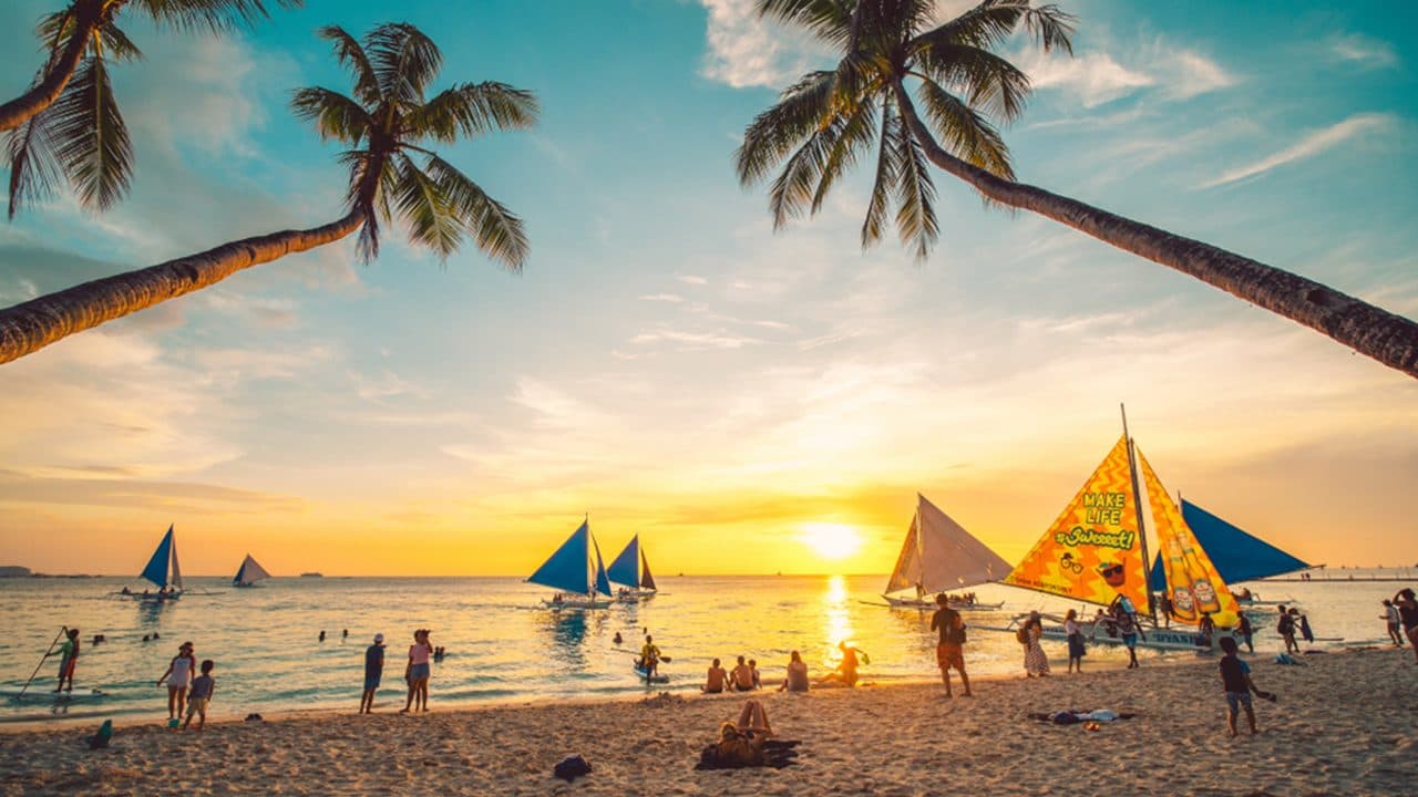 Boracay — White sands & world-class sunsets